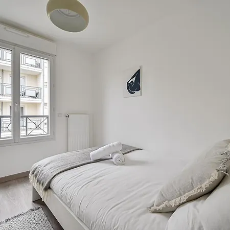 Le Nid - Proche Paris & - Parking - Wifi * Villiers-sur-Marne